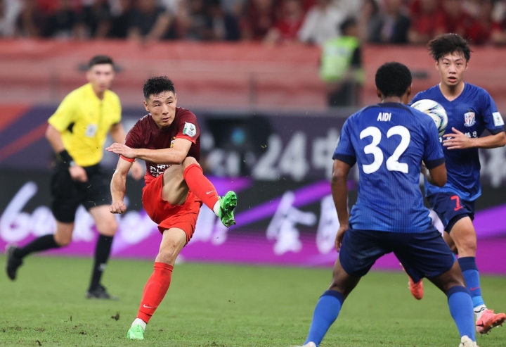 杜兰特连续三场比赛得分超过表现优异，巴塞罗那不断突破！引发球迷热议的简单介绍-金年会入口